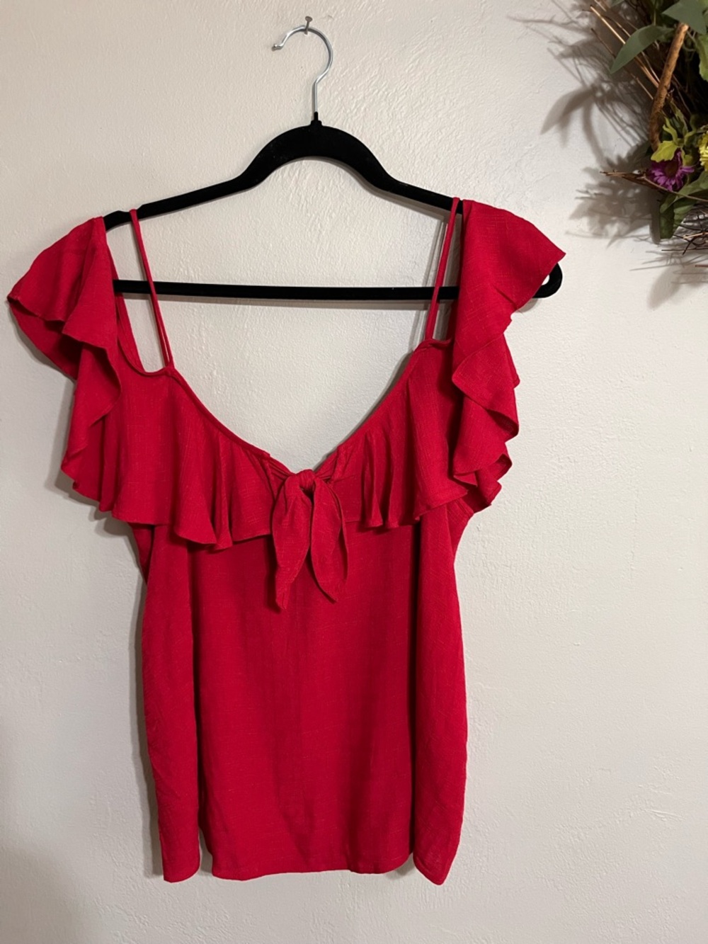 🌾BOLD elements Red Scoop Neck  Blouse